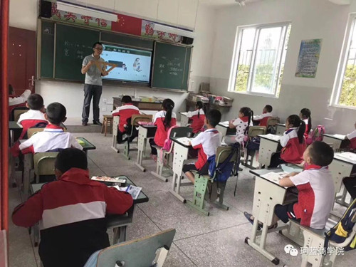 ����������ĺ�����ob�羺����Ϊ��ϯ���Ͻ���ף�������